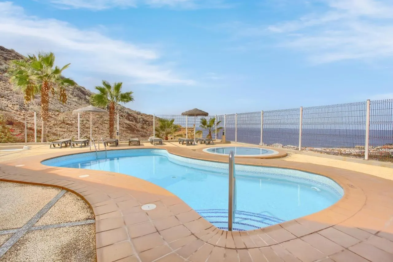 Luxury Penthouse, Best Sunset, Heated Pool, Fast Wifi Costa Adeje  Apartment